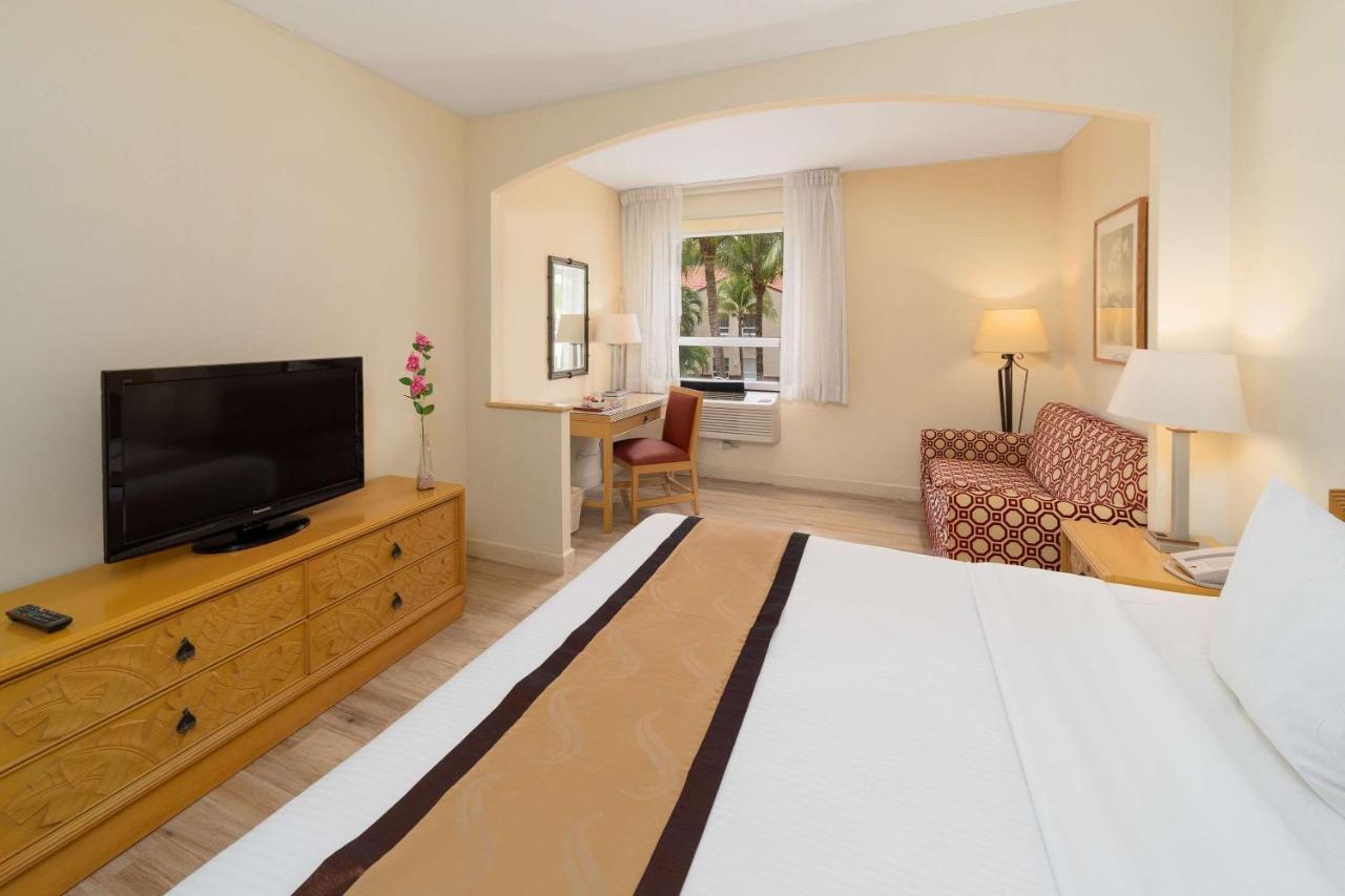 Quality Hotel Real Aeropuerto San Salvador San Luis Εξωτερικό φωτογραφία