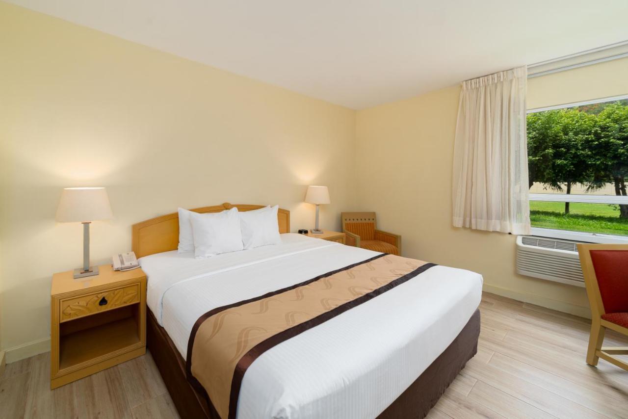 Quality Hotel Real Aeropuerto San Salvador San Luis Εξωτερικό φωτογραφία