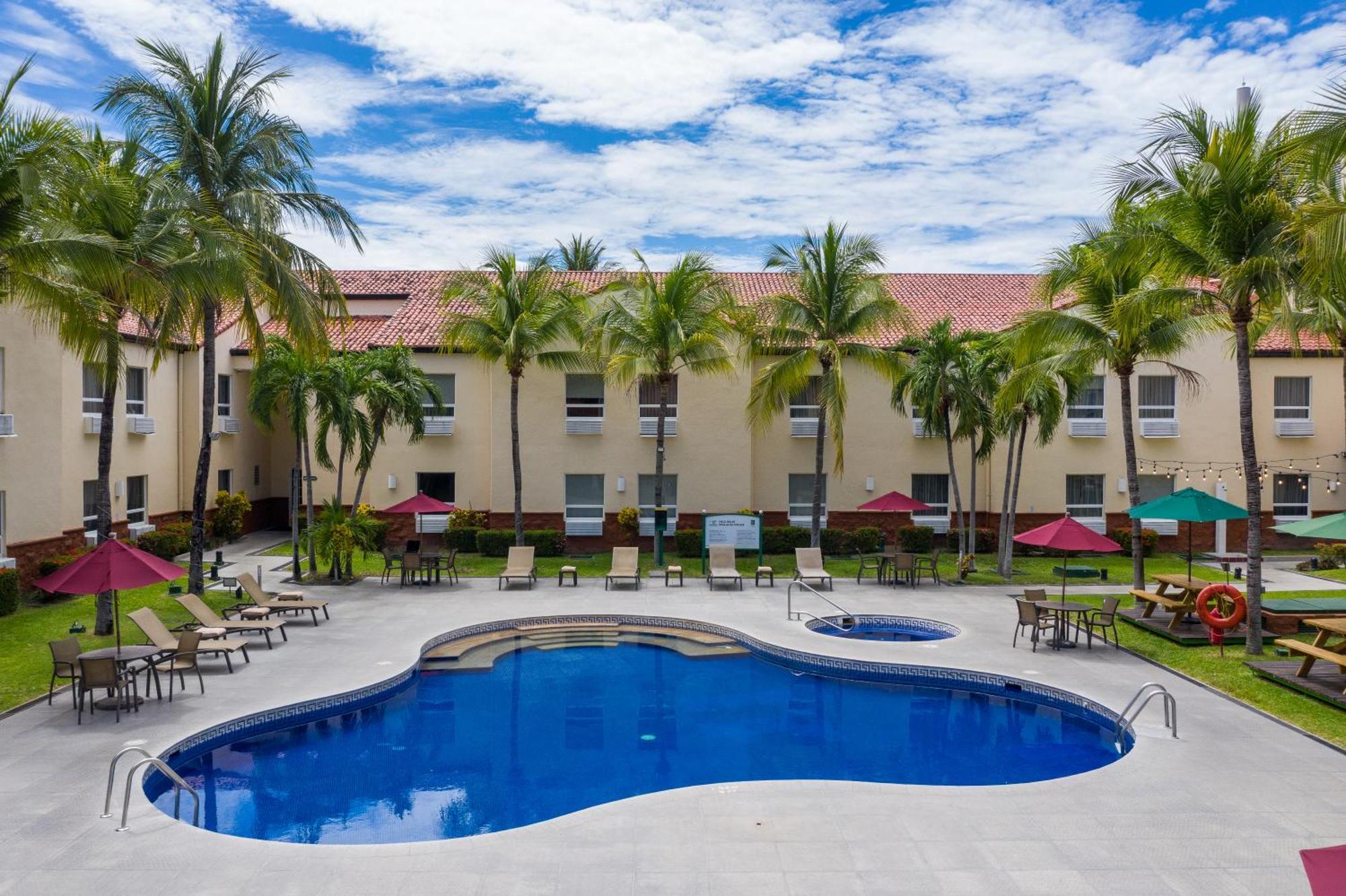 Quality Hotel Real Aeropuerto San Salvador San Luis Εξωτερικό φωτογραφία